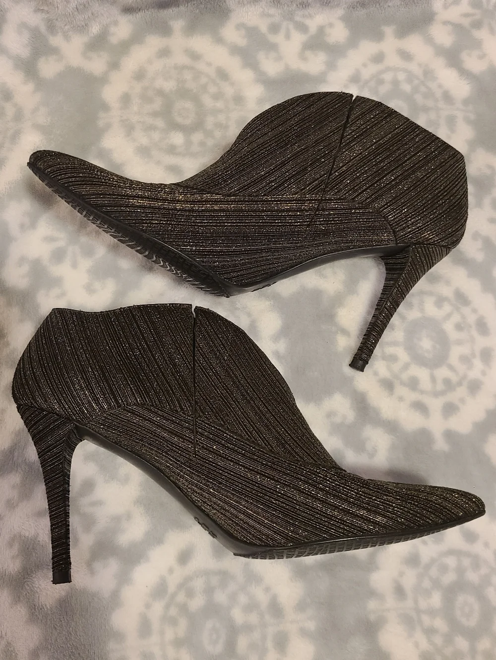 Stuart Weitzman Metallic Black Pointed-Toe Ankle Boots Pumps Size 8
